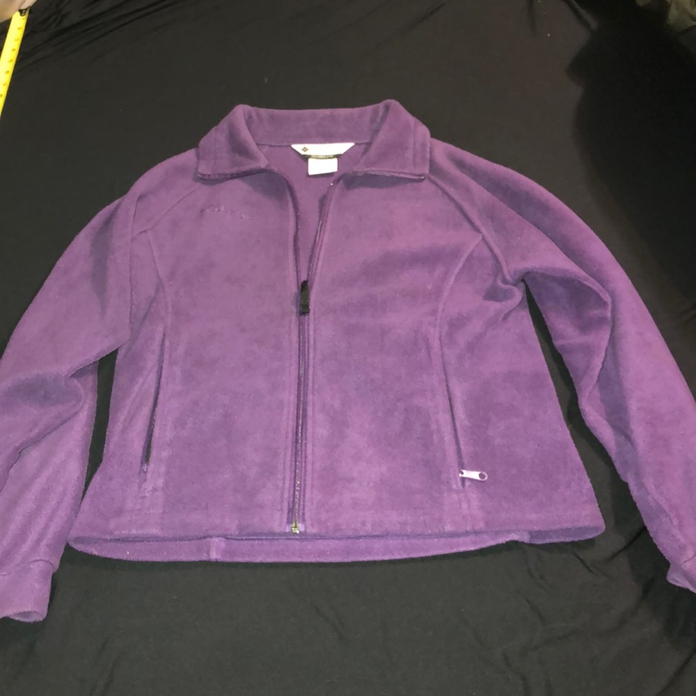 2 Columbia Fleeces